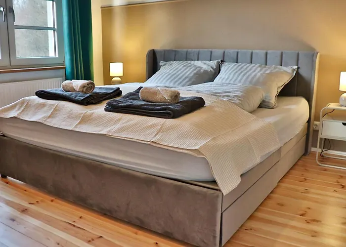 Alte Dorfschule Westerwald * Puderbach (Neuwied)